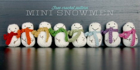 free crochet pattern mini snowmen