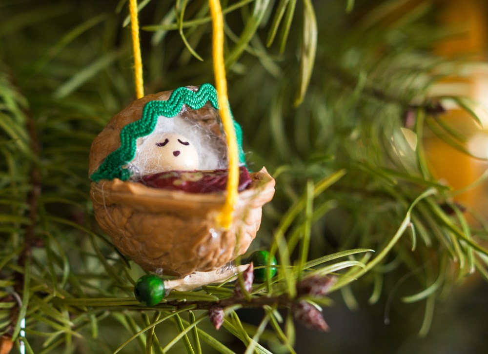 Walnut baby ornament tutorial