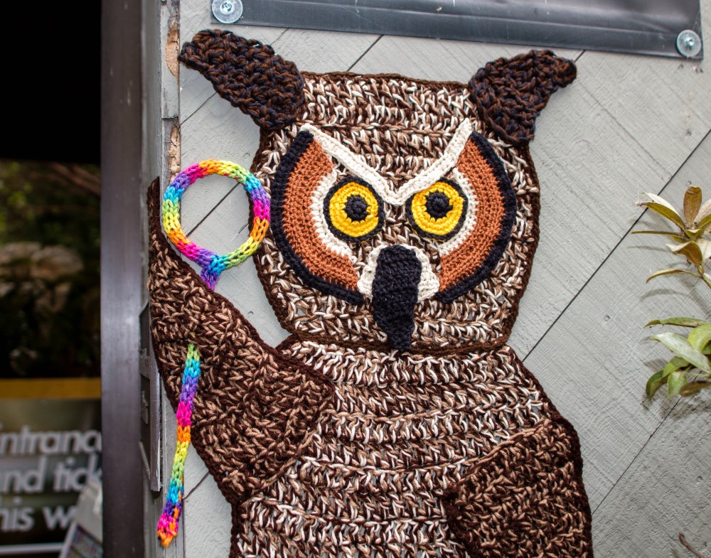 Curiodyssey x Knits for Life Bubbles & Rainbows Owl Yarnbomb